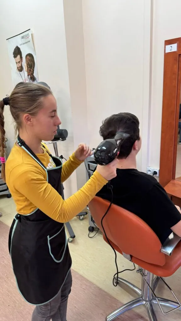 Warsztaty stylizacji włosów w ZSS38